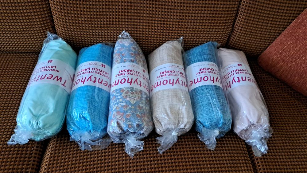 Чаршаф с ластик от плат и възглавници шалтета памучни за диван и спалн