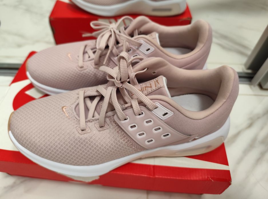 Nike Air Max  BELLA TR 4