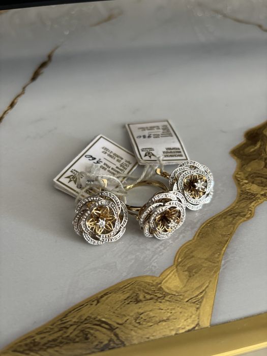 Золотой набор с брилиантами