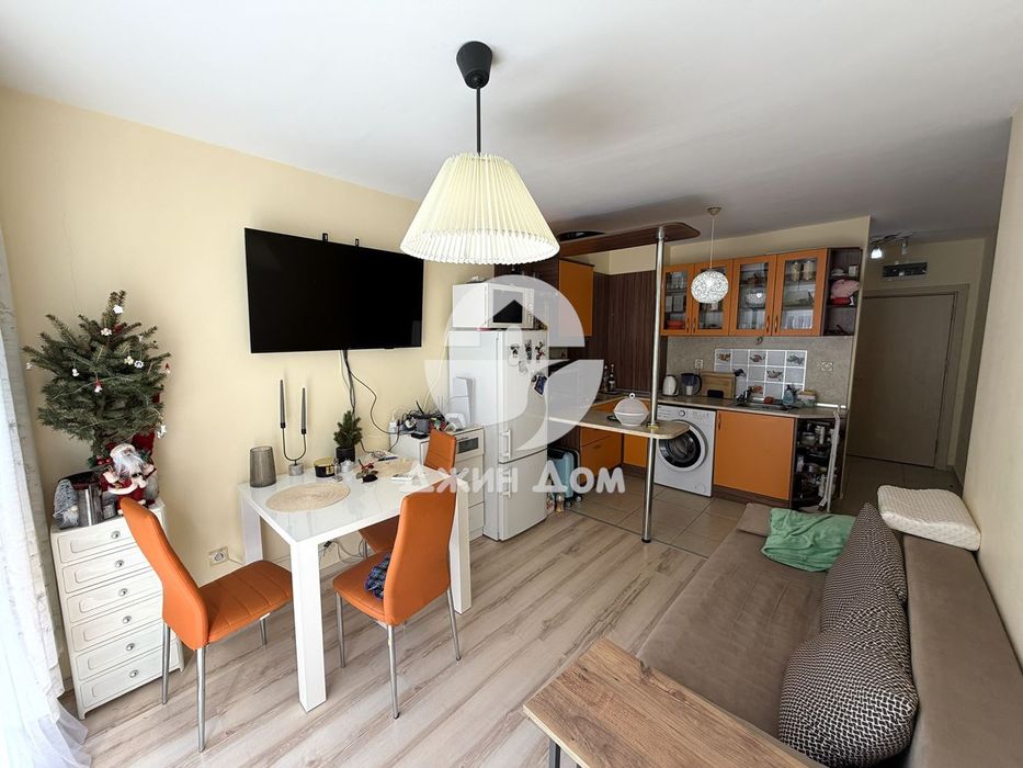 Продава се Двустаен апартамент в к.к. Слънчев бряг - 47 кв.м за 749 €/кв.м - Снимка #1