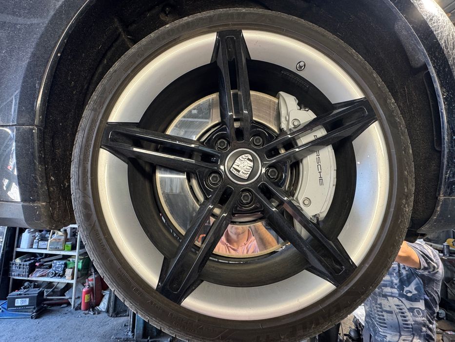 Оригинални джанти Porsche Taycan 21 Aero Mission Порше Тайюан