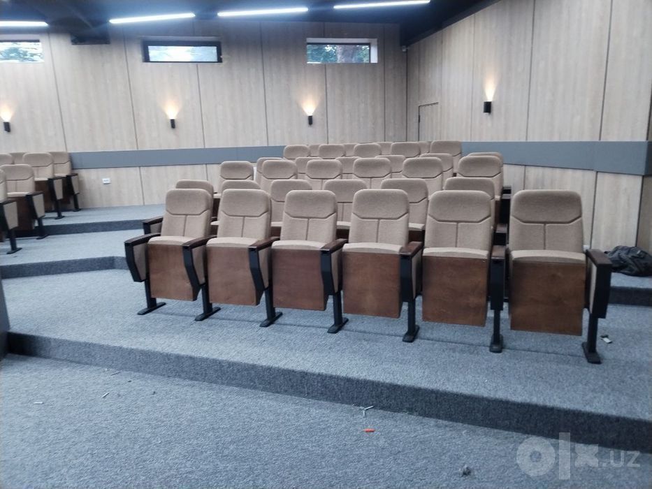 Кресла для залов - оптом и по заказу