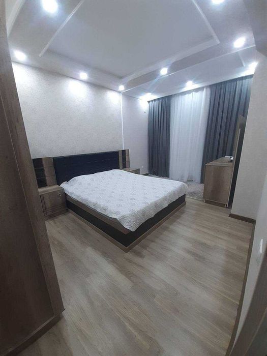 2-комн. квартира, 75 м², Чиланзарский район