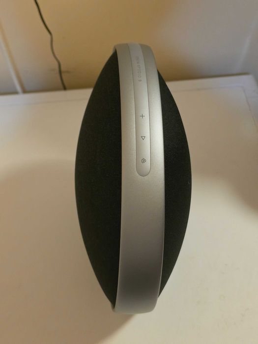 Преносима тонколона Harman Kardon Onyx Studio 9