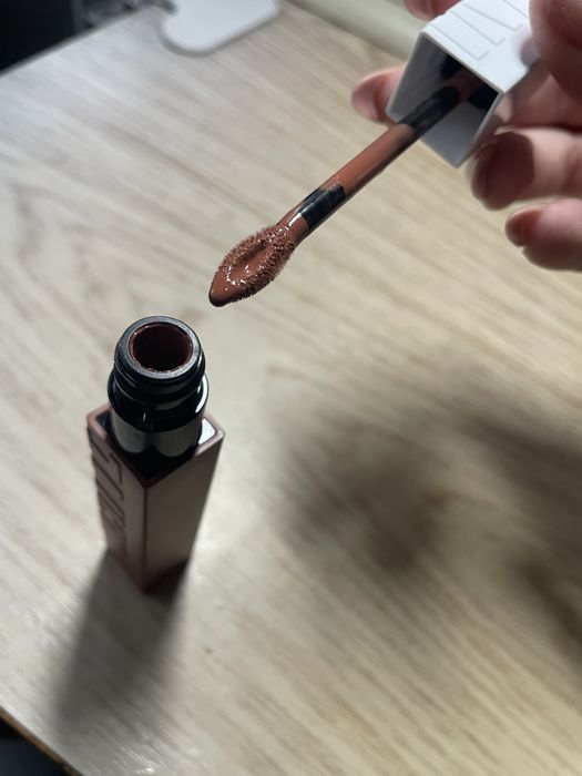 MAYBELLINE  Течно червило