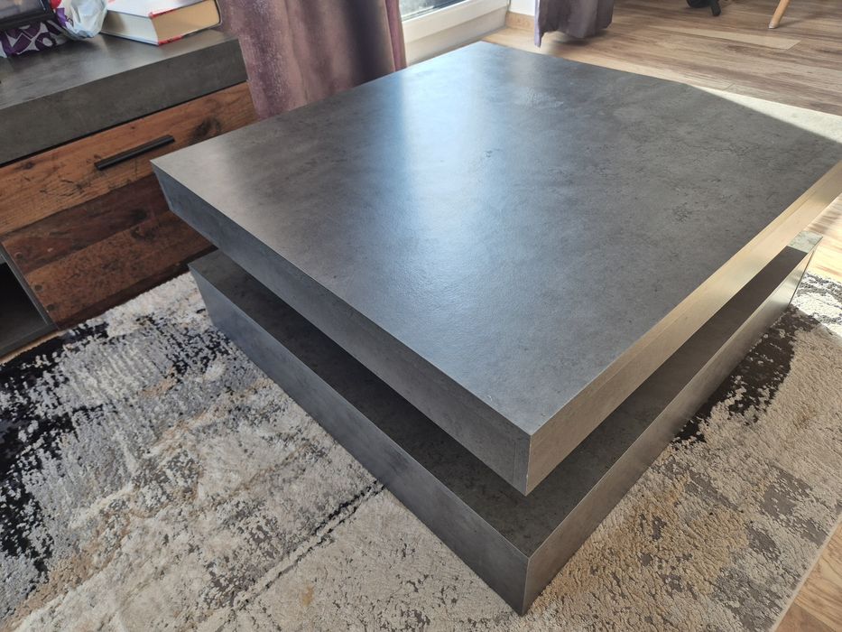 Masa cafea rotativă