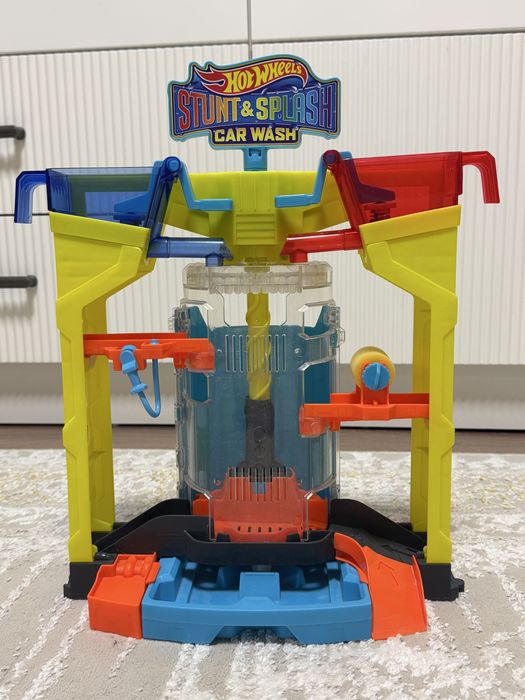 Игрушки Hot Wheels (Хот Вилс)