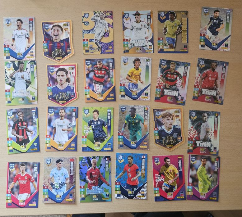 ЛОТ от 50 оригинални карти Panini FIFA 365 Adrenalyn XL 2026/2027 – С ТОП ХИТОВЕ!