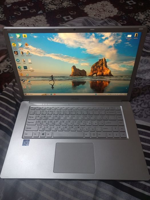 Noutbook haier model U1520EM