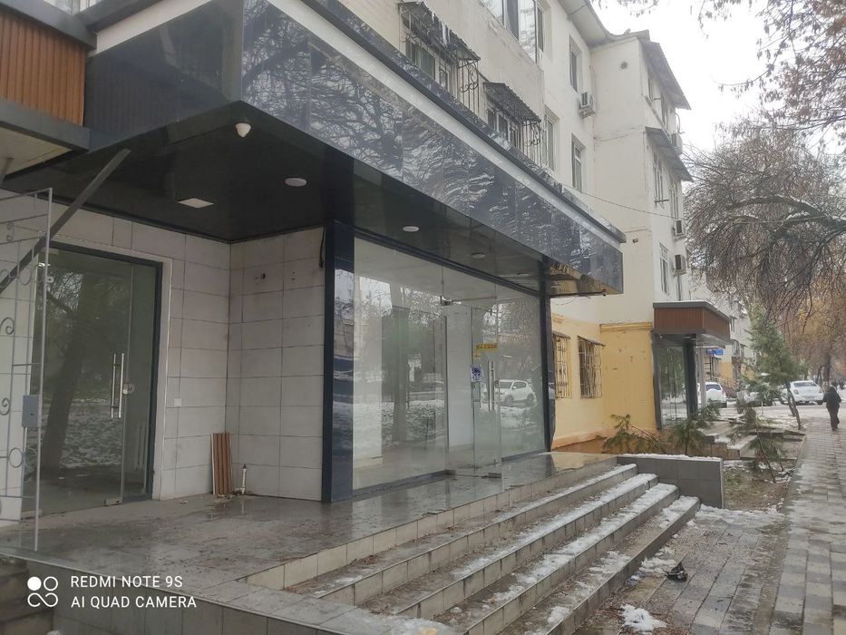 Arendaga joy 57 kv 3 hona qilingan realni busa tel qlila