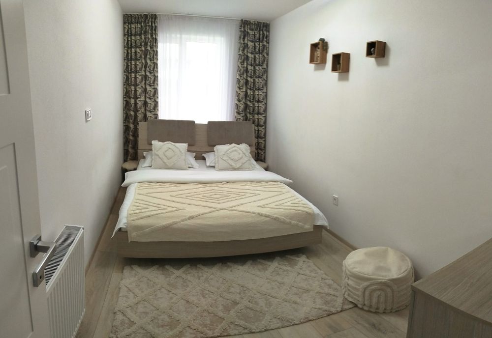 Penthouse 3 camere etajul 8