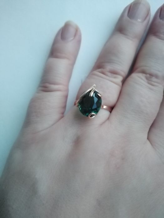 Золотое кольцо 585 сапфир