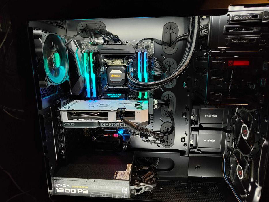 Геймърски компютър Intel I7-6850K / G.Skill 32GB RAM / Asus X99 Strix