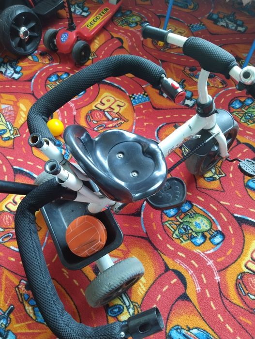 Продам детский велосипед прогулочный