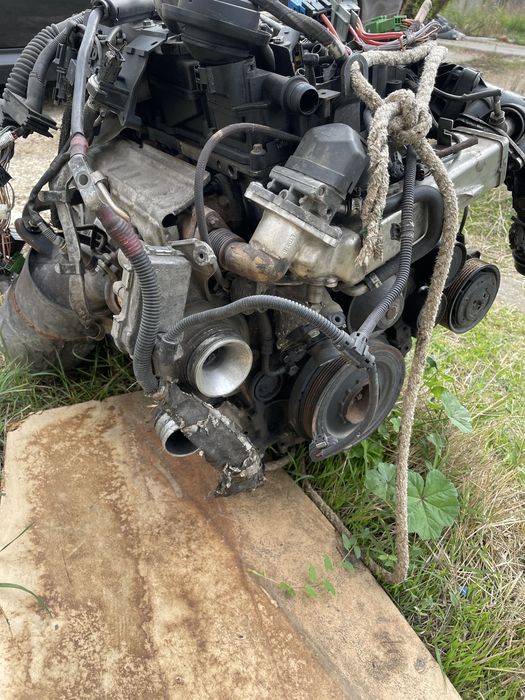 Motor bmw e90 N47 cc 1995