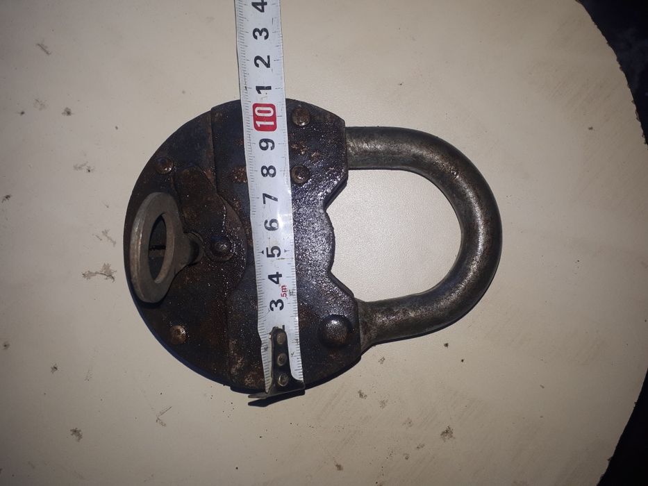 Замок амбарный чёр.цвета