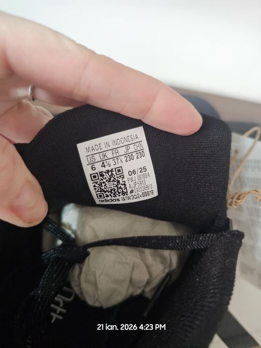 Adidasi dama Adidas nr 37