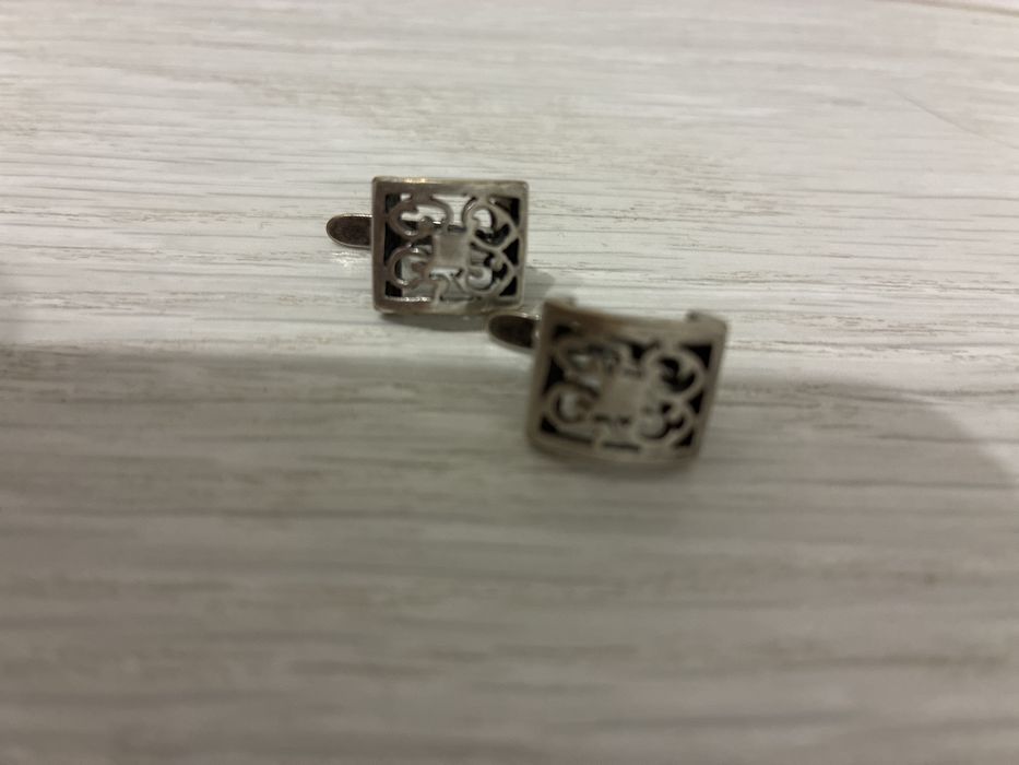 Серьги серебро продам