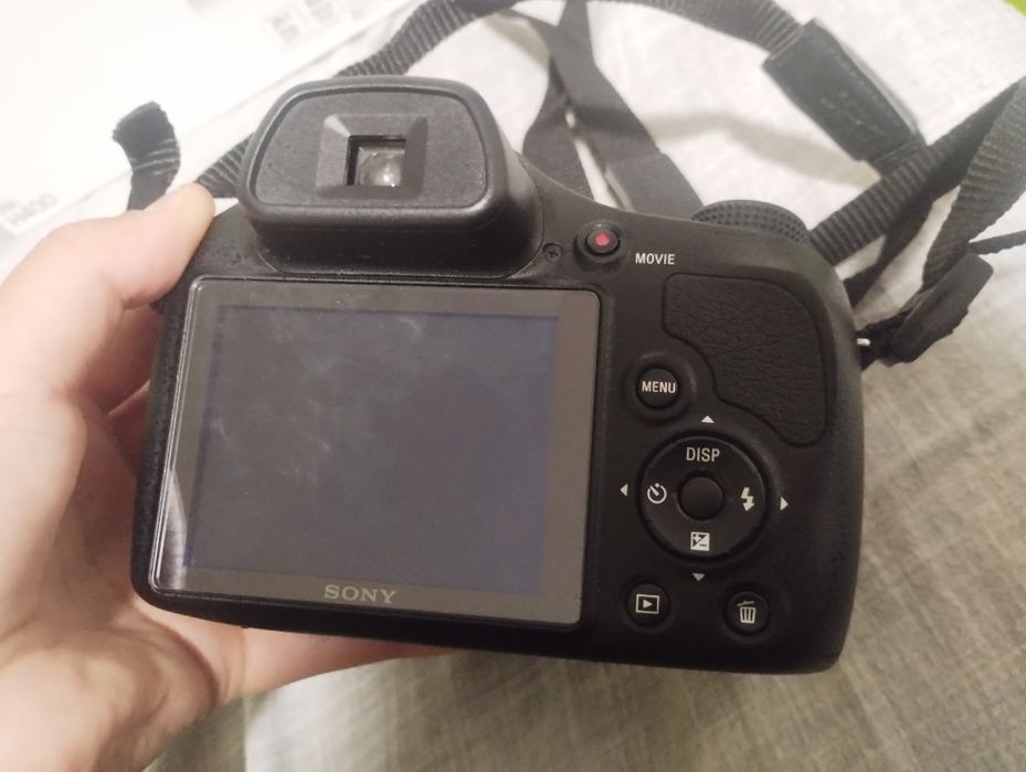 Vând cameră Foto SONY