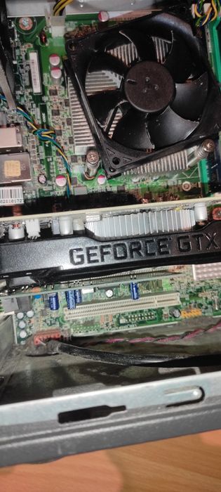 Геймърски компютър LENOVO M82 i5-3570/4GB/500GB