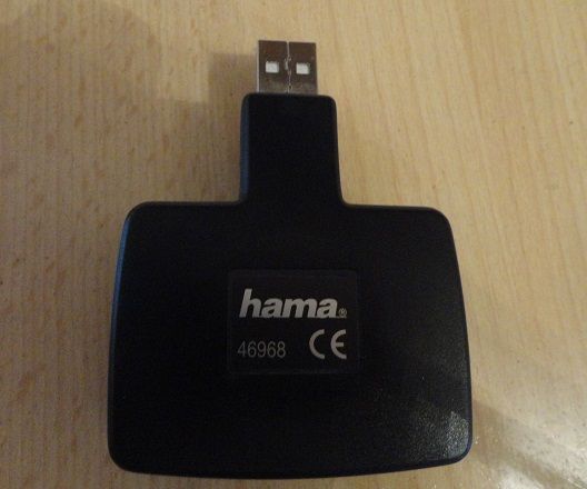 cititor de carduri extern Hama