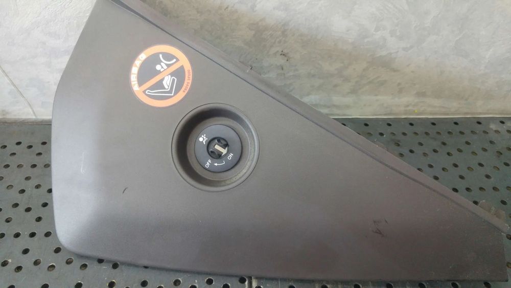 Buton airbag nissan qashqai j10 nj10 jj10e 25585bc610