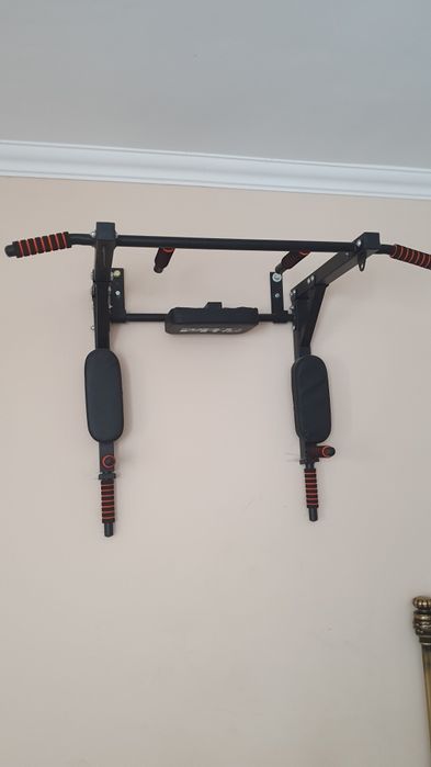 Продам турник спортивный