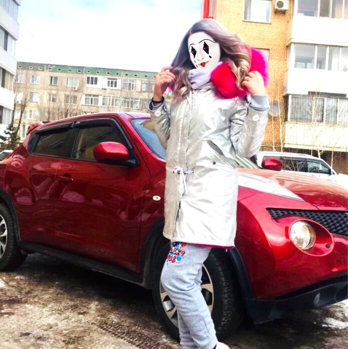 Блестящая парка