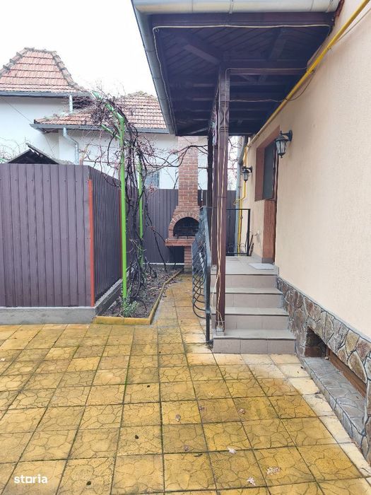 Casă de vânzare/ Vlădești Priporu