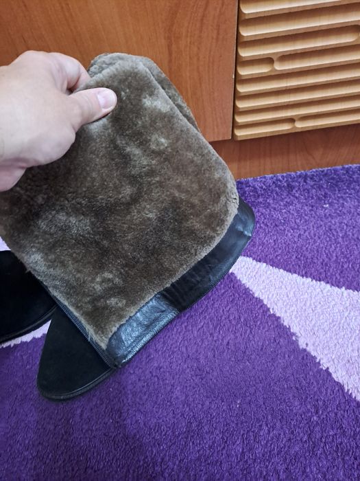 Зимние замшевые сапоги.