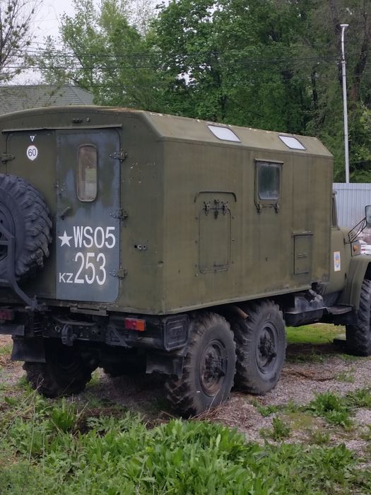 Продам ЗИЛ 131 военный
