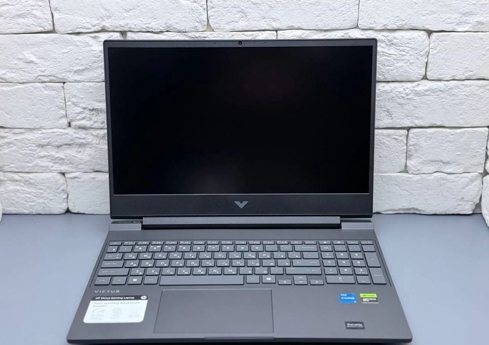 HP Victus 15 (i5-12450H/32GB/1650 4GB)