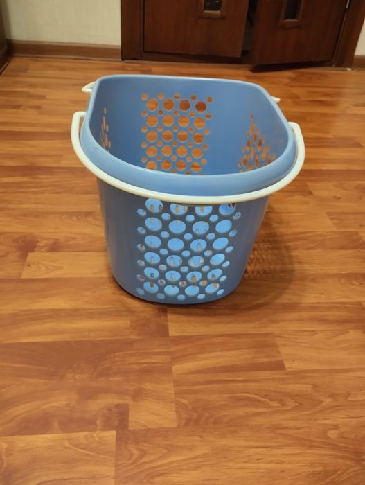 Корзина с ручками