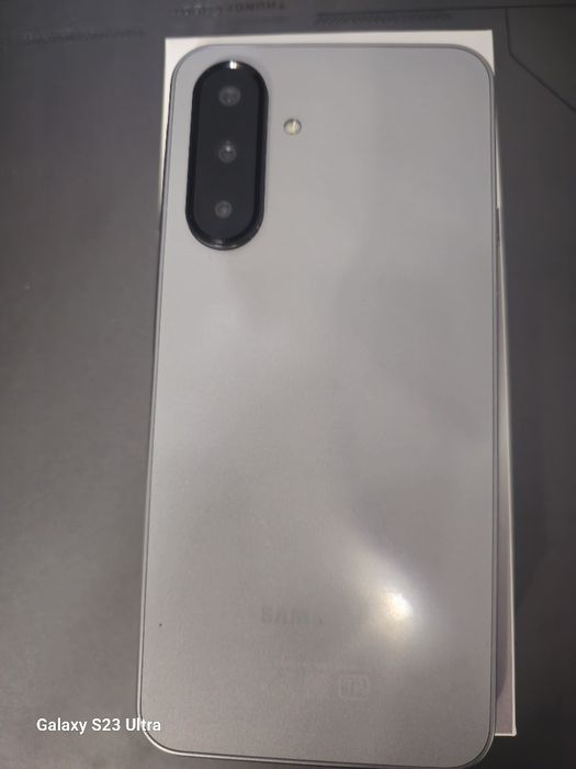Продам Samsung A17