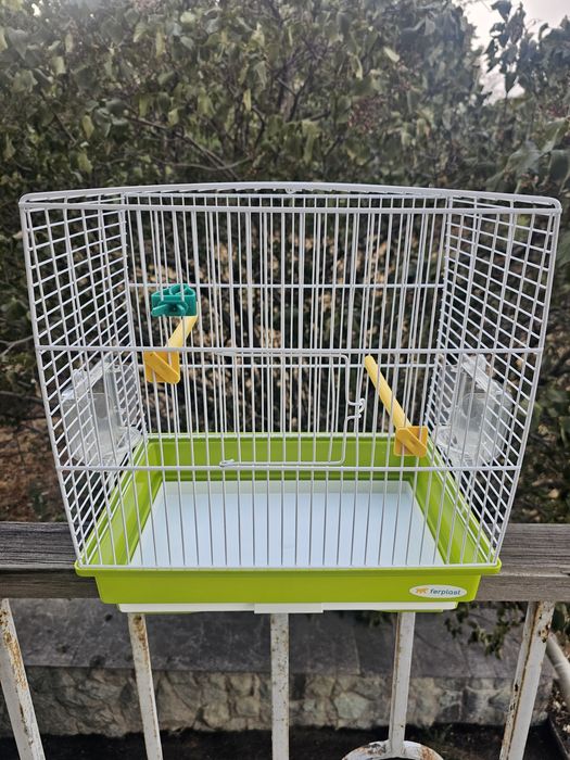 Продам клетку для птиц