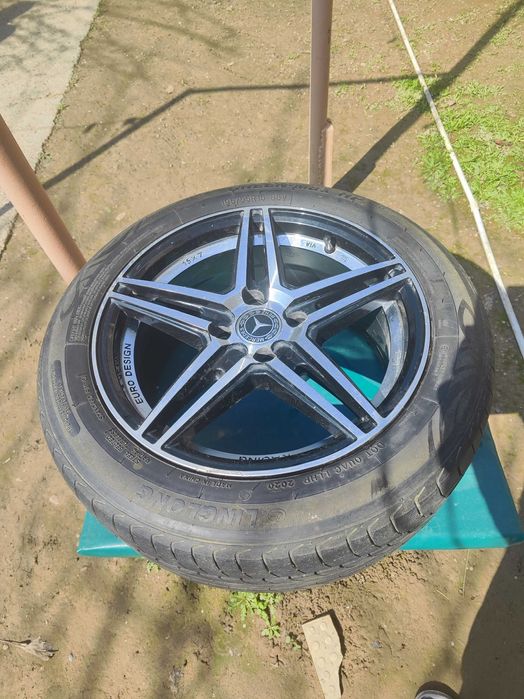 Продаю R15 диски с резиной