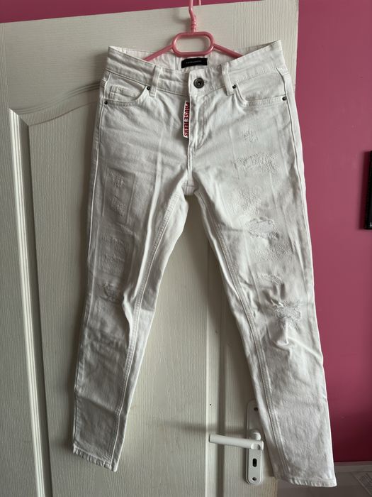 Дънки на Pause Jeans