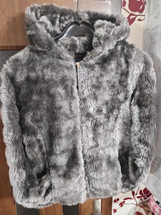 Blăniță scurta femei