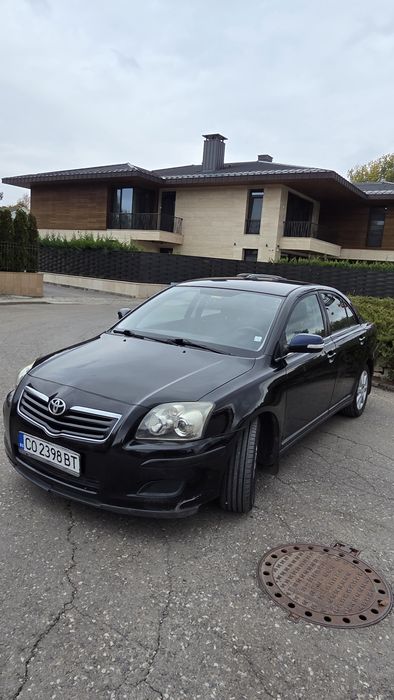 Тойота Авенсис 2.2d4d 126к.с. 6скорости