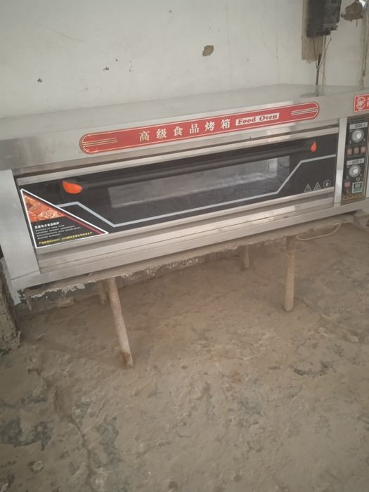 Duxopka 3 fazali mikser 30 kg 220 volt  holati yangi