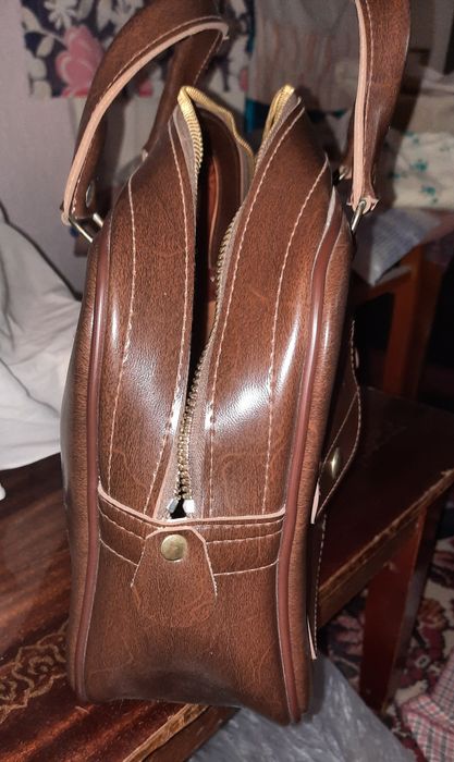 Сумка новая кожаная