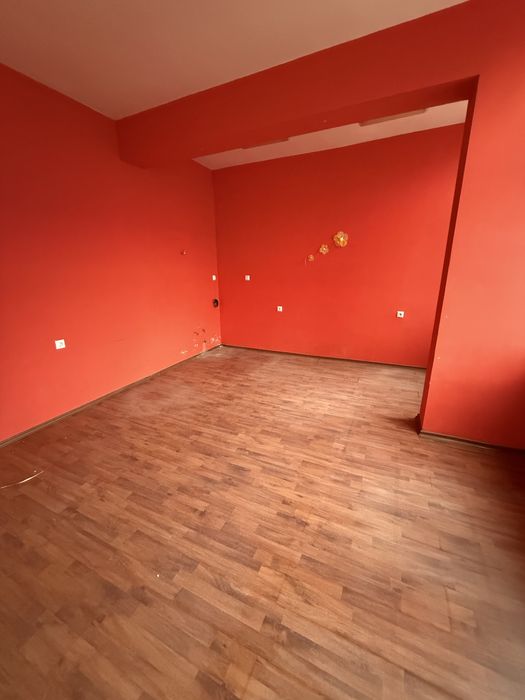 Продава се Двустаен апартамент в Казанлък - 68 кв.м за 1388 €/кв.м - Снимка #1