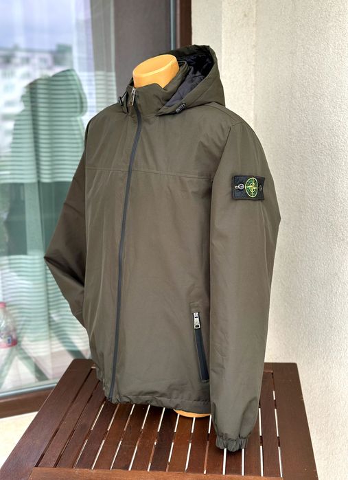 Мъжко тънко яке Stone Island - размер L, КАТО НОВО