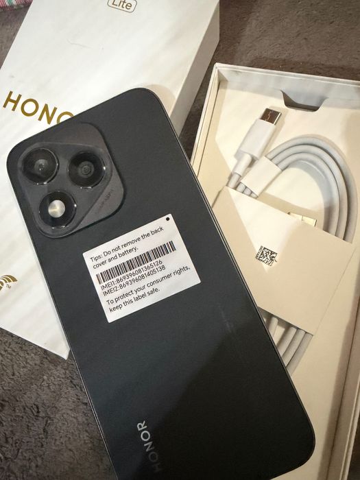 HONOR 400 телефон