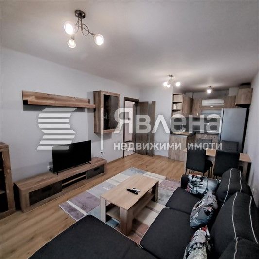 Дава се под наем Двустаен апартамент в Варна, Бриз - 69 кв.м за 650 € - Снимка #1