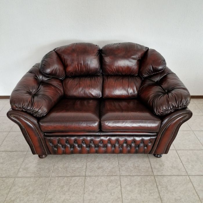 Кожена холна  гарнитура Честърфийлд Chesterfield