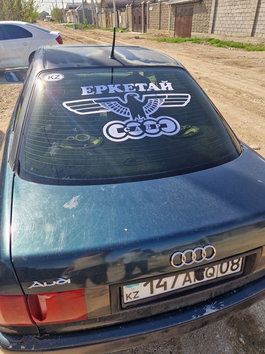 Наклейки на авто