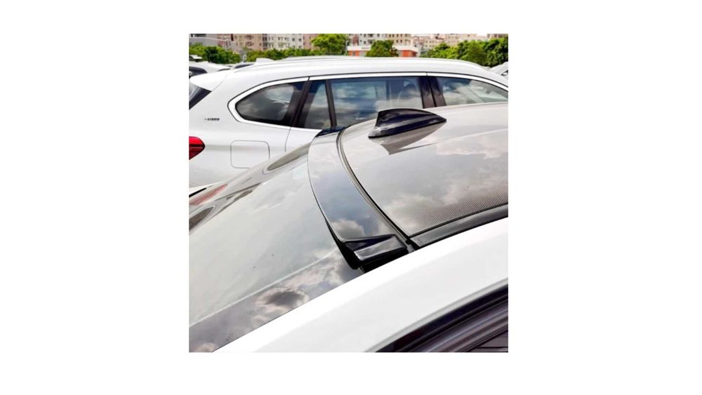 Lip Eleron Luneta pentru BMW Seria 3 F30 F80 Negru Lucios