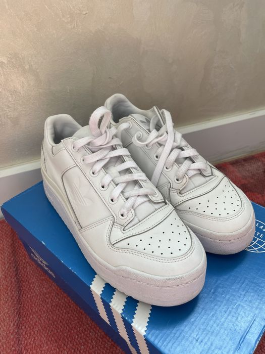 Продам женские кеды adidas original