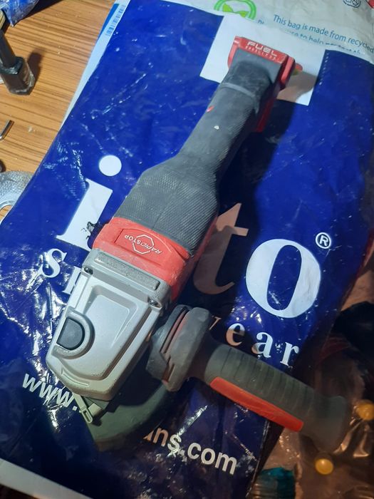 Milwaukee flexpolizor fhsag125 fuel